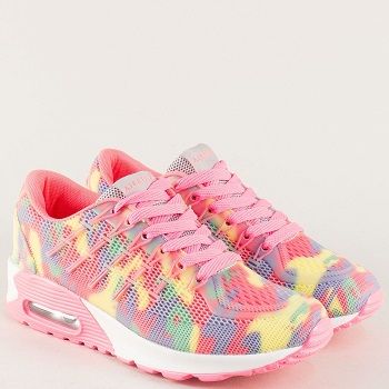 Пролет и лято... Времето да бъдем цветни и различни